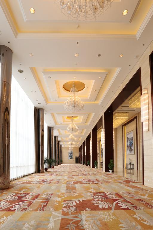 Parkview Hotel Taiyuan Exterior foto